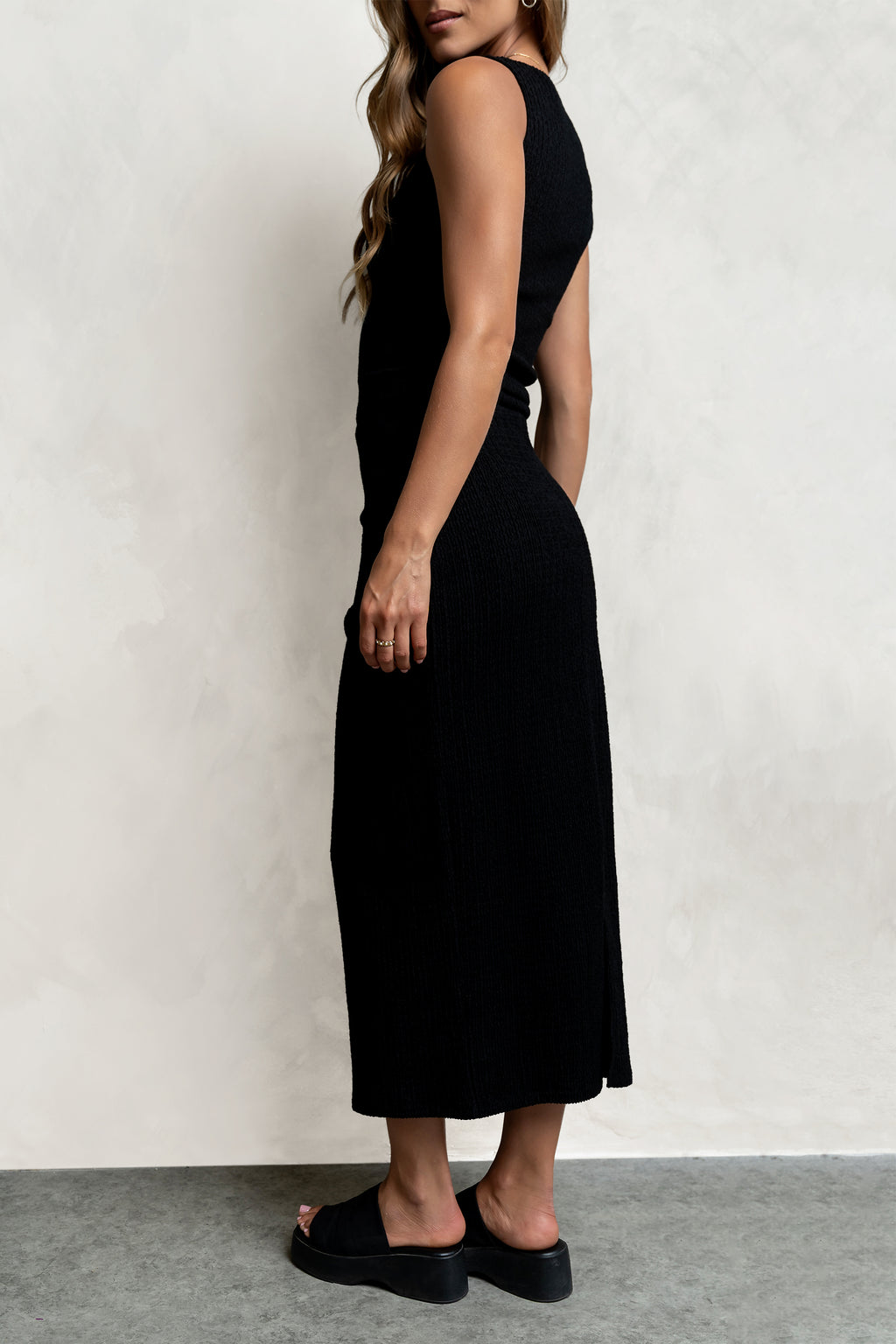 Opal Textured Skirt in Black