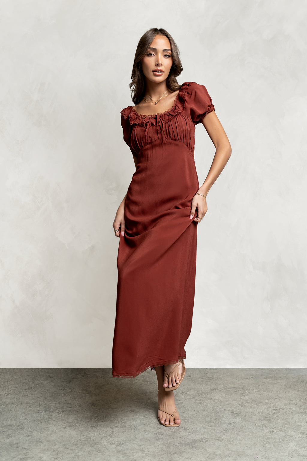 Annelise Maxi Dress in Red-Brown