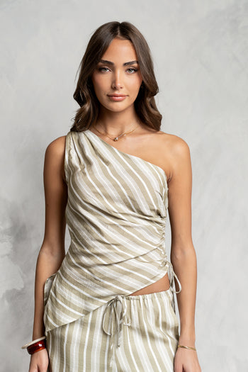 Kylia Asymmetrical Top