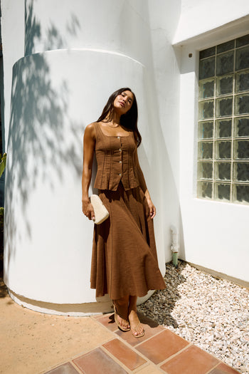 Cadence Pleated Midi Skirt in Brown