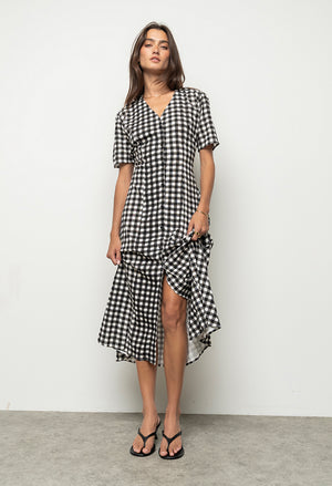 Lorie Maxi Dress in Black