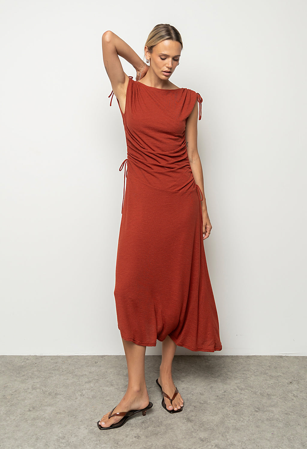 Remi Textured Maxi Dress in Brick