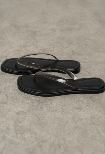 Trixie Jelly Sandal in Black