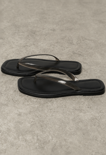 Trixie Jelly Sandal in Black