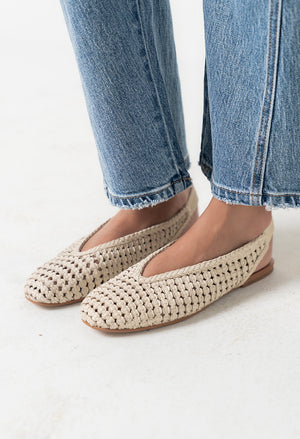 Steve Madden Rumi Slingback Flat in Bone