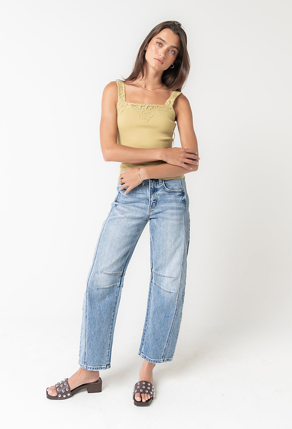 Fauna Barrel Jeans