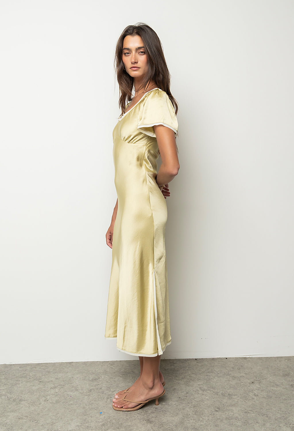 Austia Midi Dress in Green