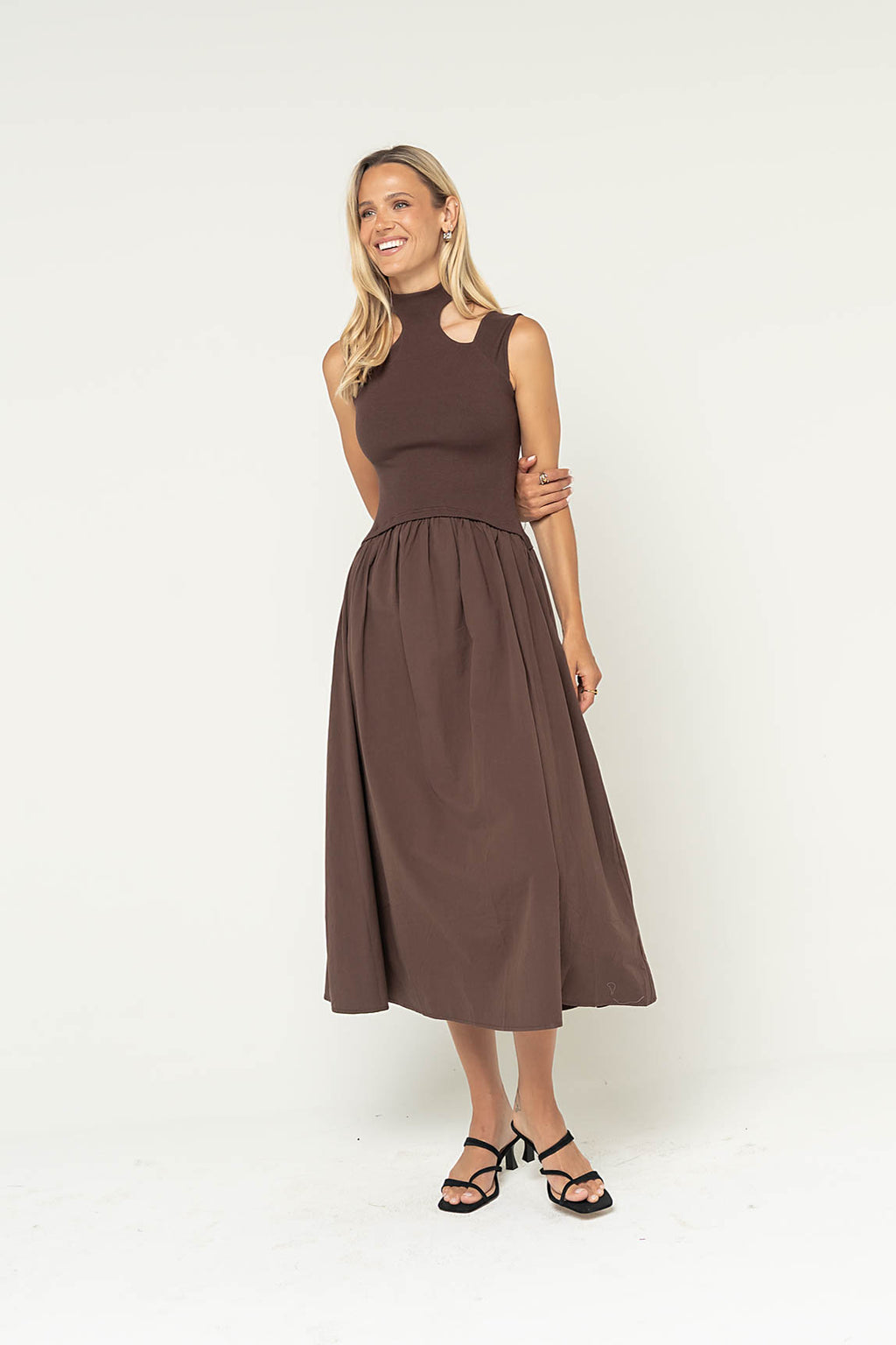 Ciel Maxi Dress in Brown