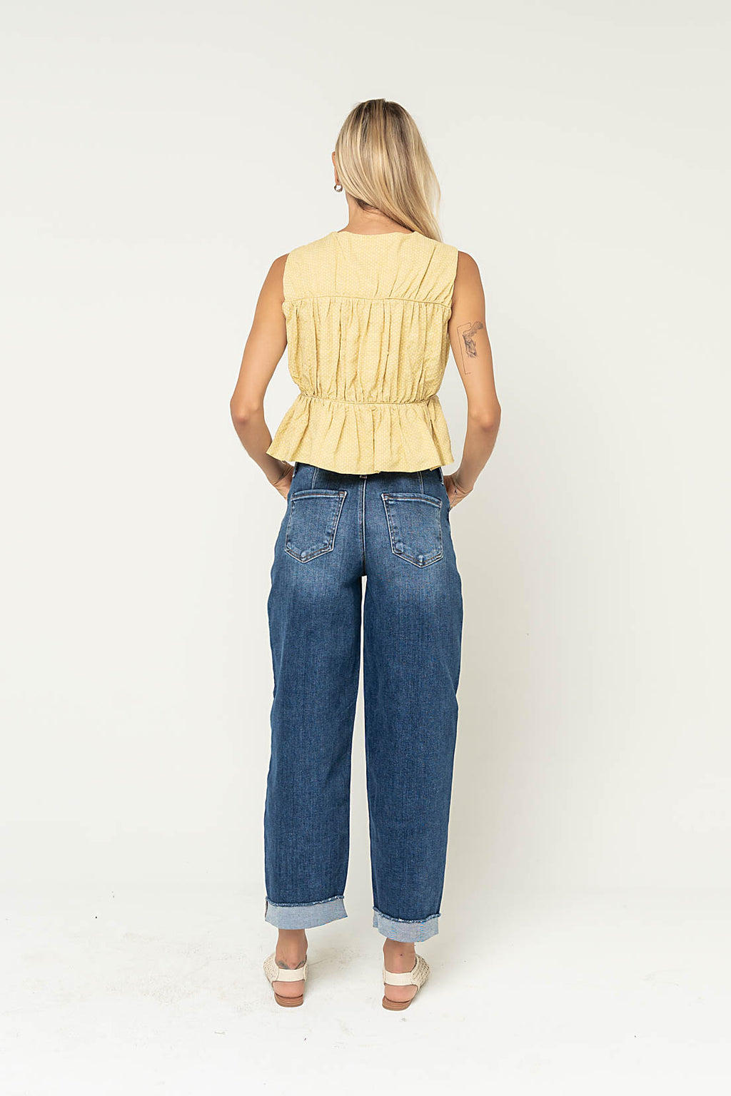 Arden Barrel Jeans