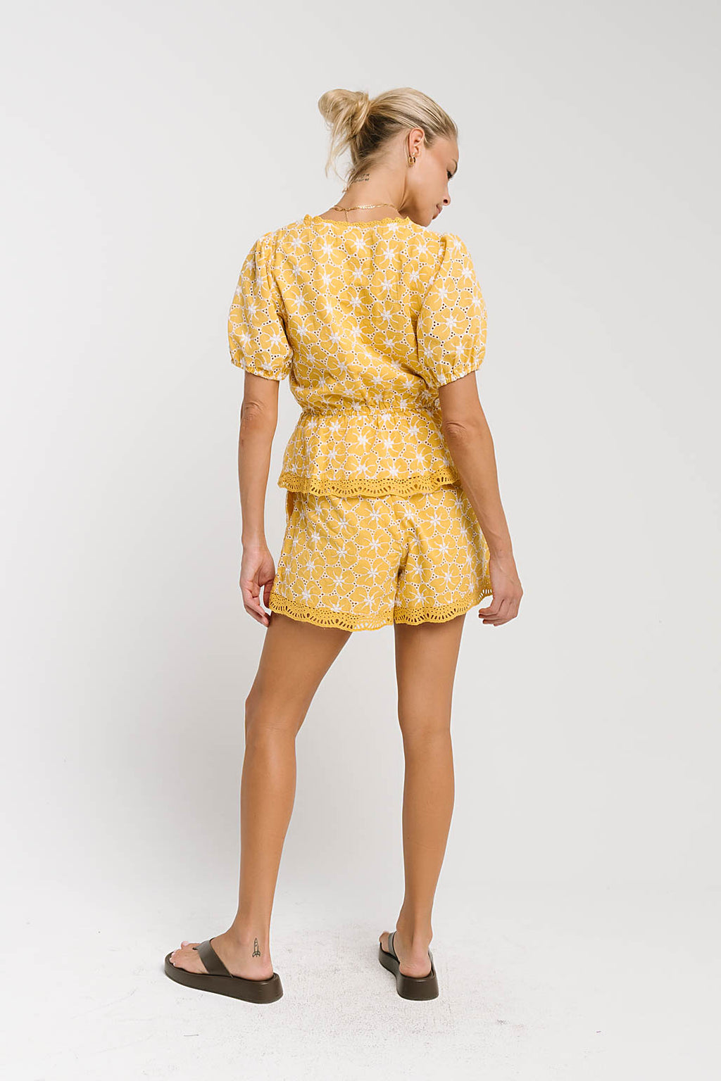Isabel Embroidered Shorts