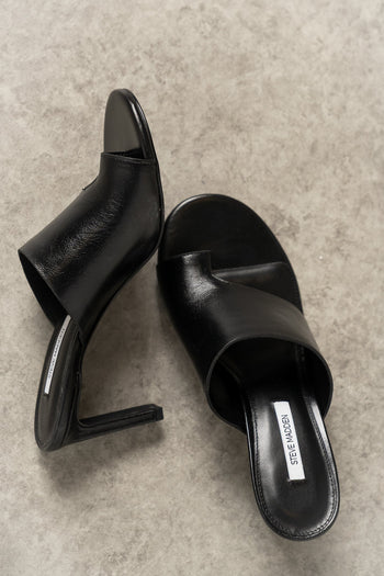 Steve Madden Valentin Leather Heels in Black