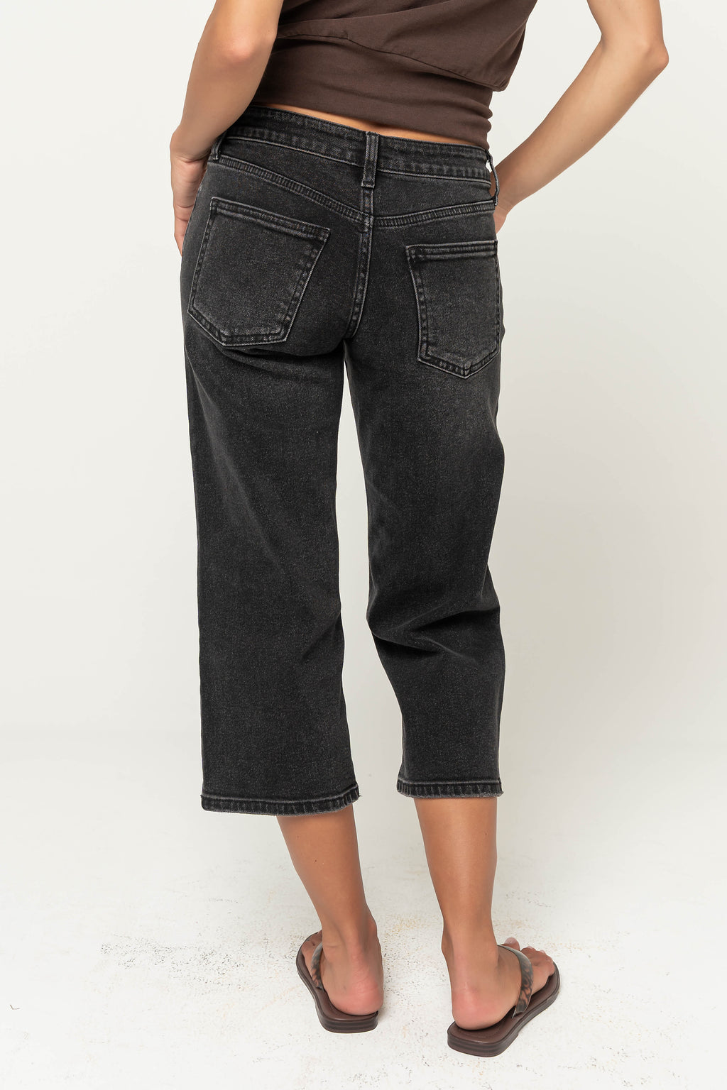 Katie Straight Leg Capris