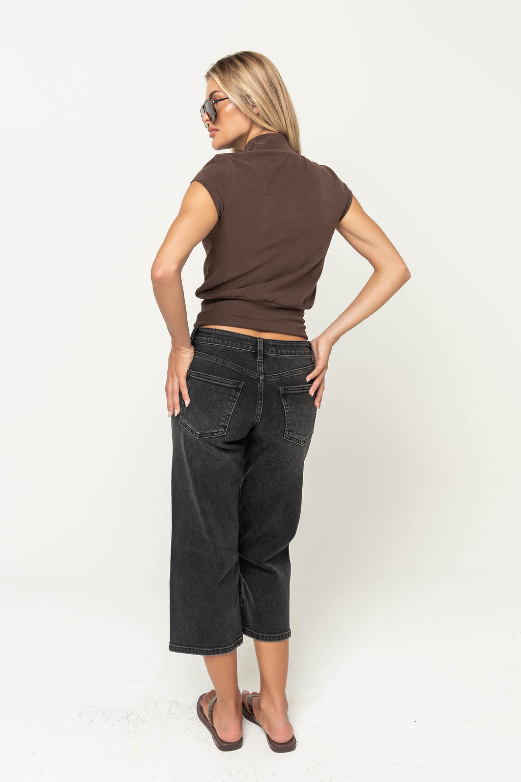 Katie Straight Leg Capris
