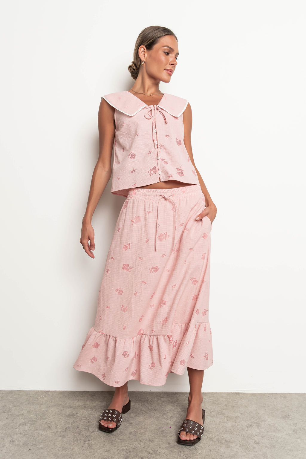Karrie Gingham Midi Skirt in Salmon