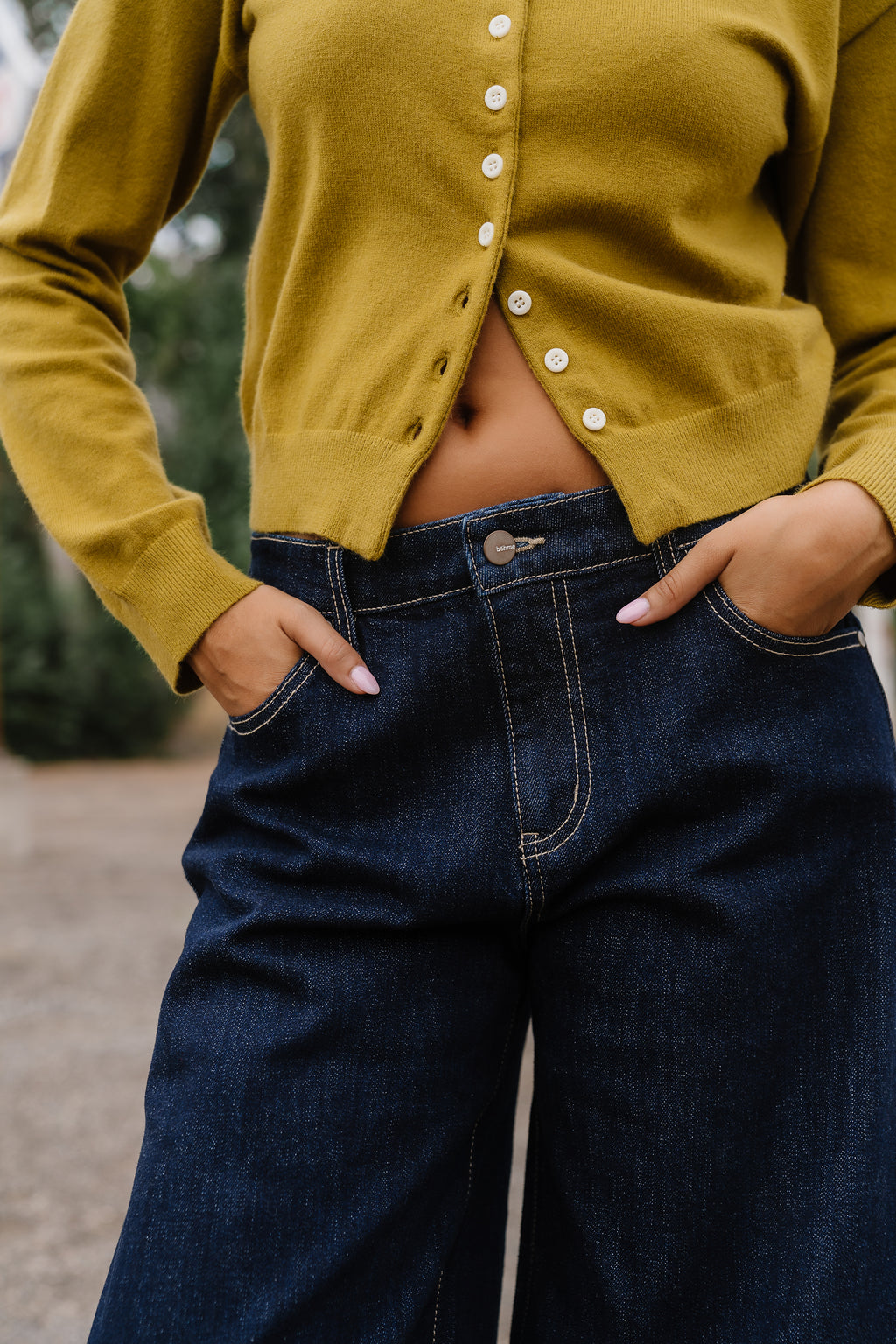 Tiana Barrel Jeans in Dark Wash