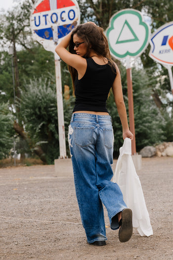 Jax Ribbed Tank in Black