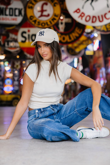 Kayleen Barrel Jeans
