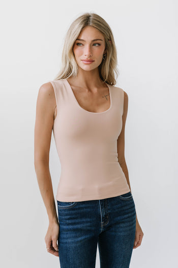 Sayla Tank Top in Sand