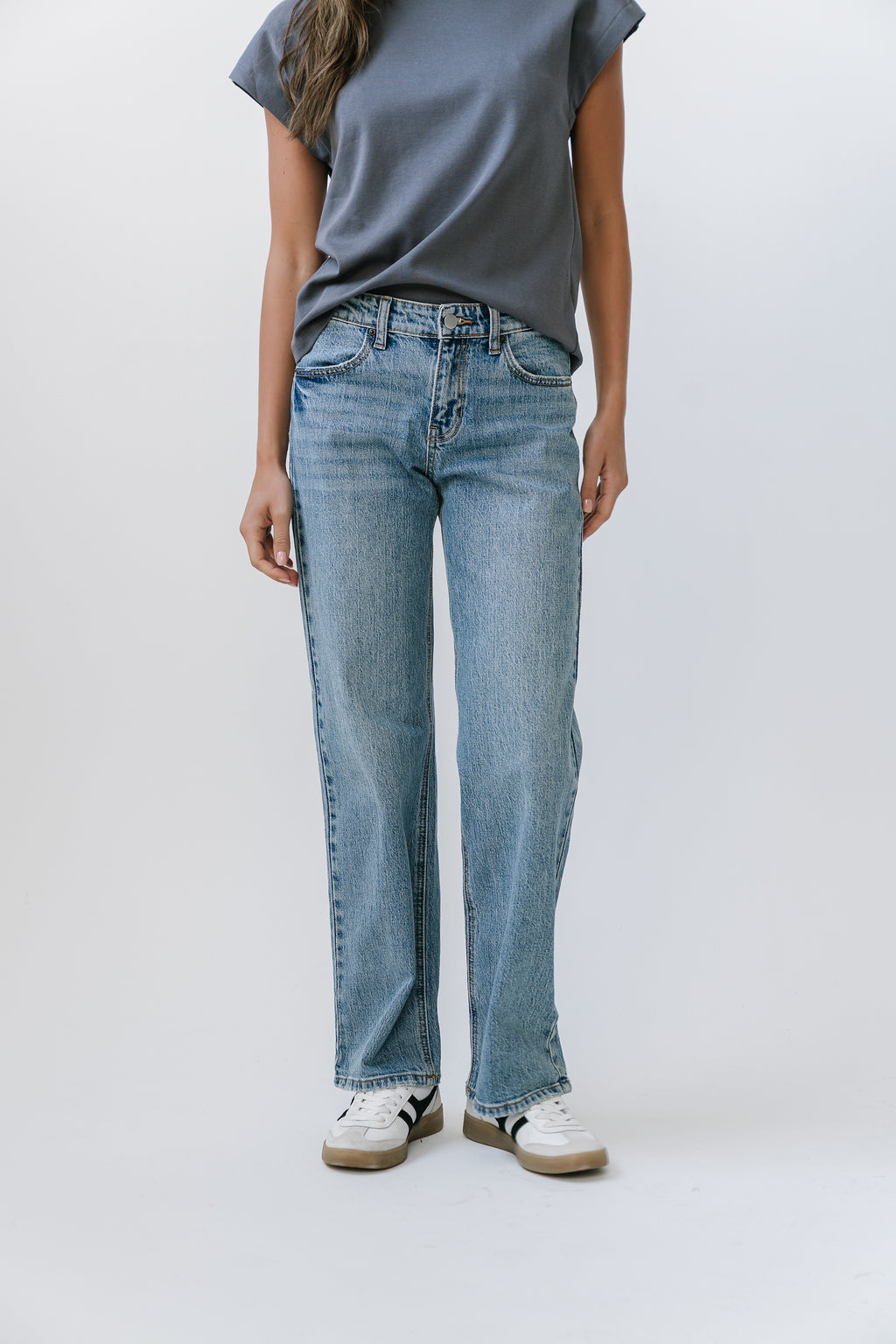 Marshall Straight Leg Jeans in Medium Wash