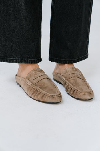 Steve Madden Rafe Taupe Suede Loafer