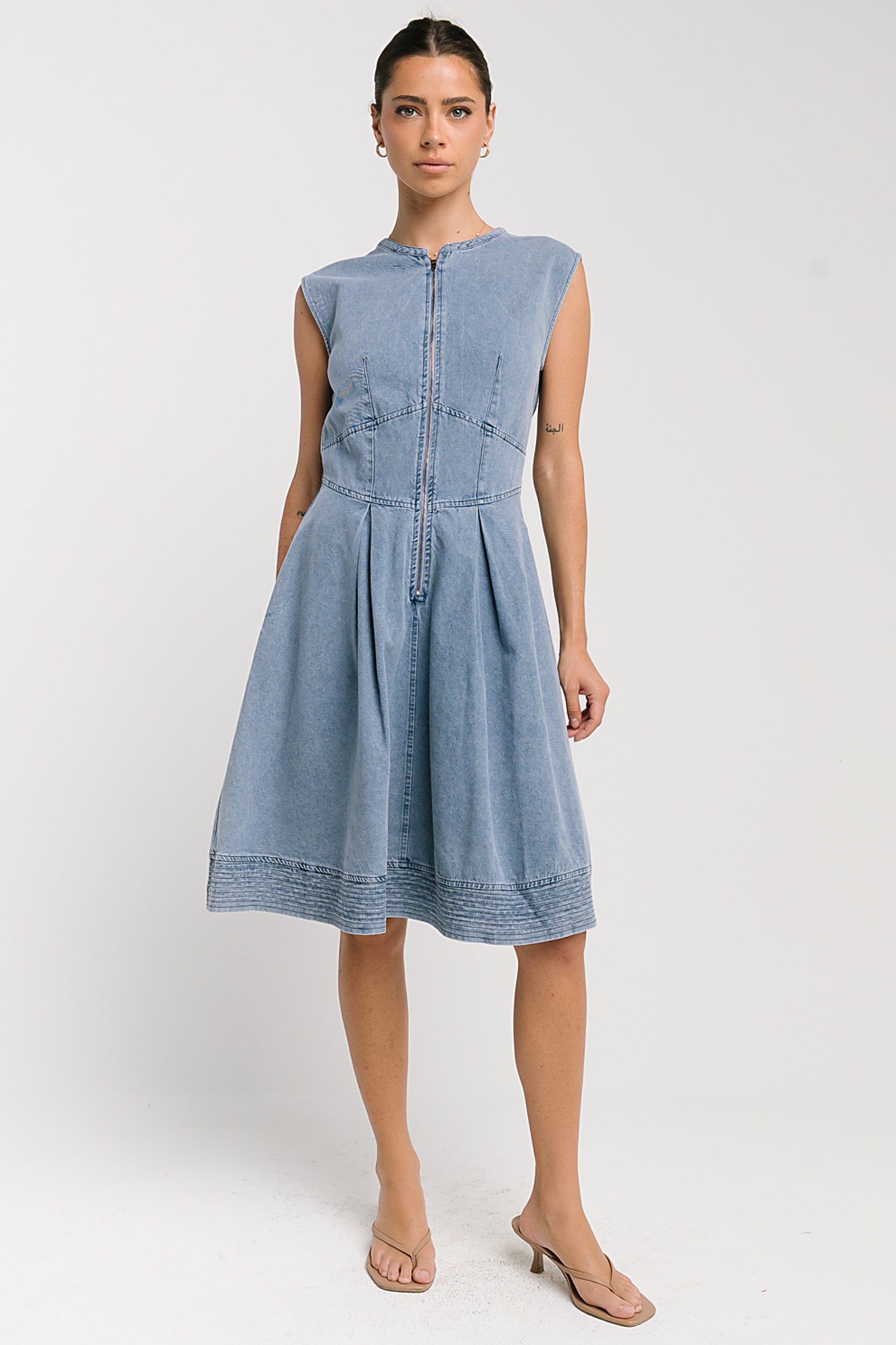 Jacee Denim Dress in Blue XL / Medium Wash