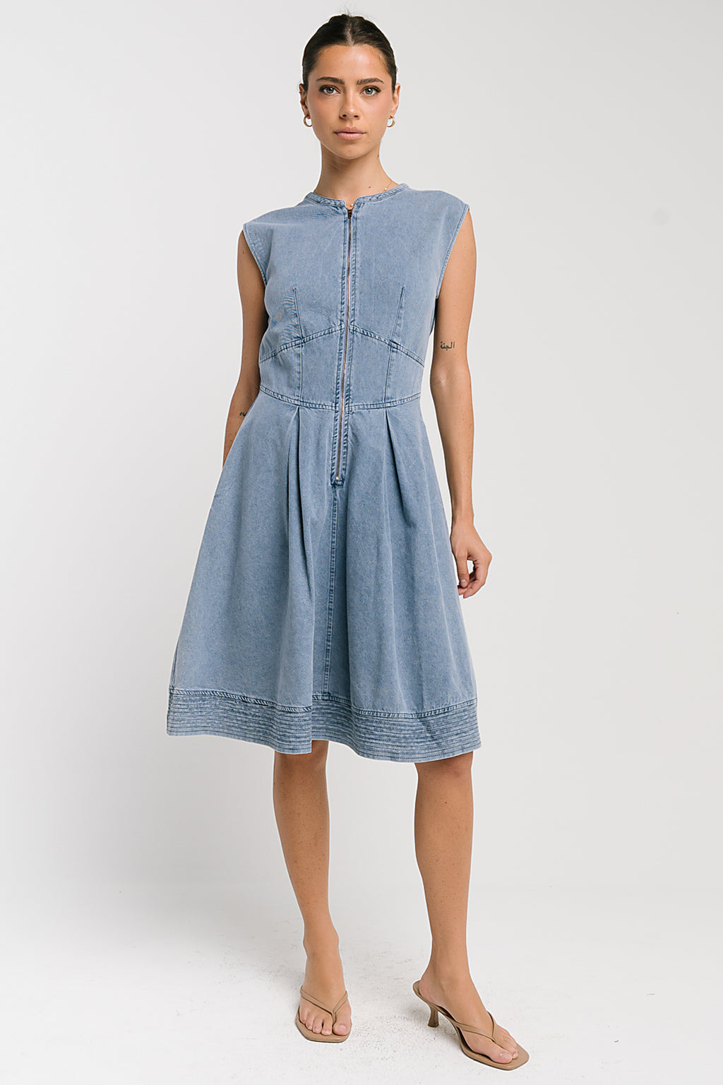 Jacee Denim Dress in Blue XL / Medium Wash