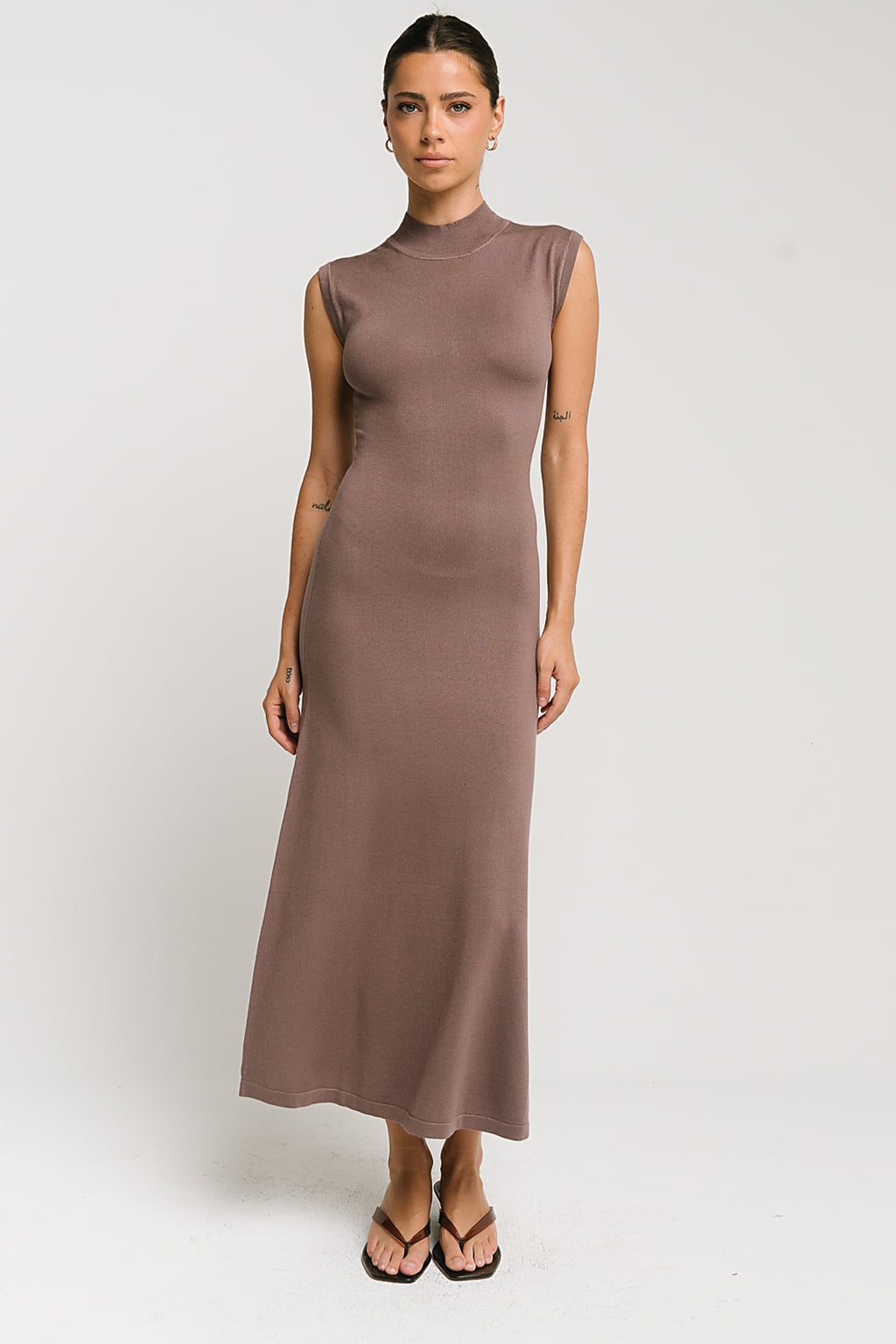 Avery Ribbed Maxi Dress in Mauve