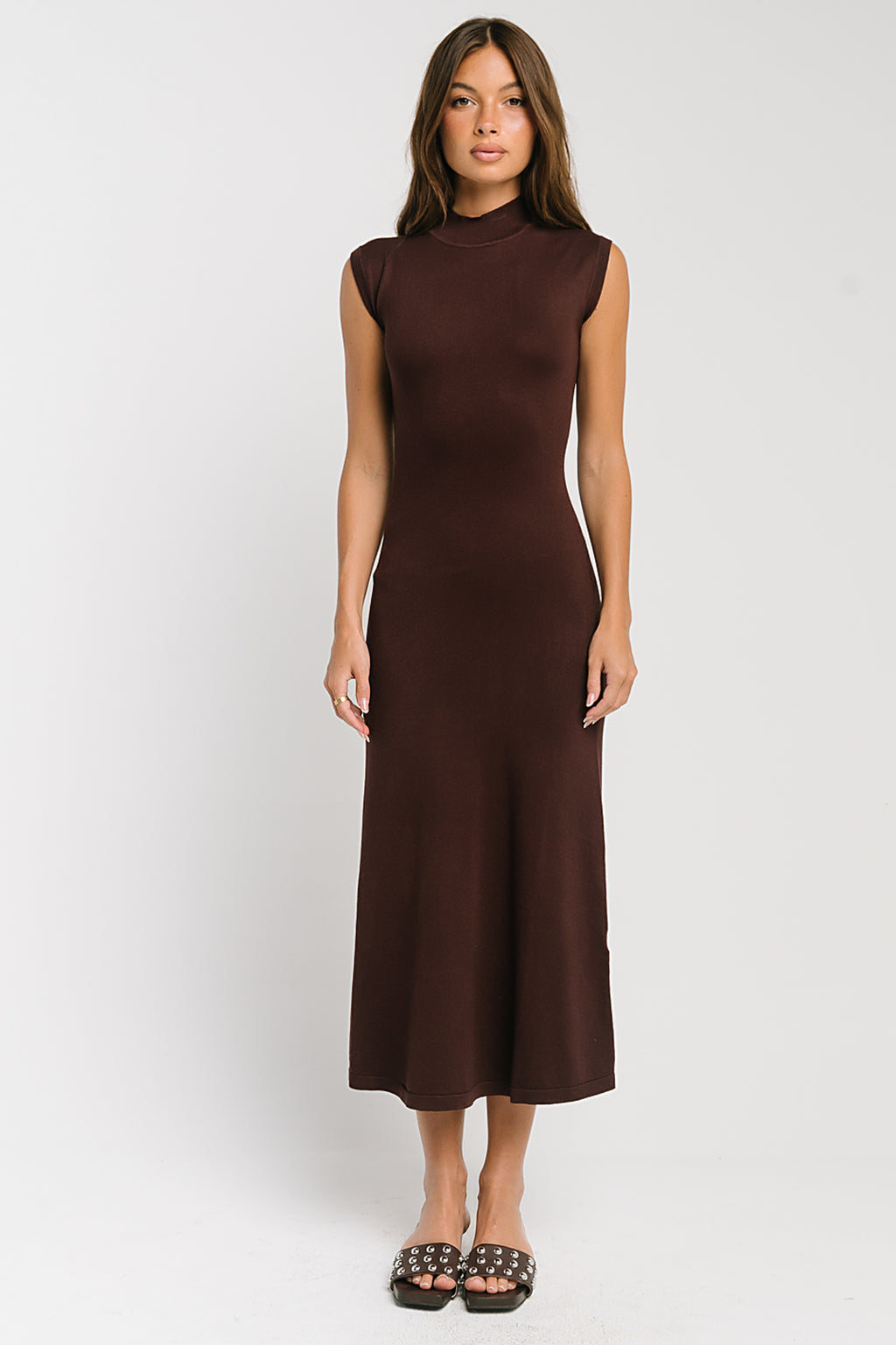 Avery Ribbed Maxi Dress in Wine