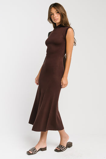 Avery Ribbed Maxi Dress in Wine