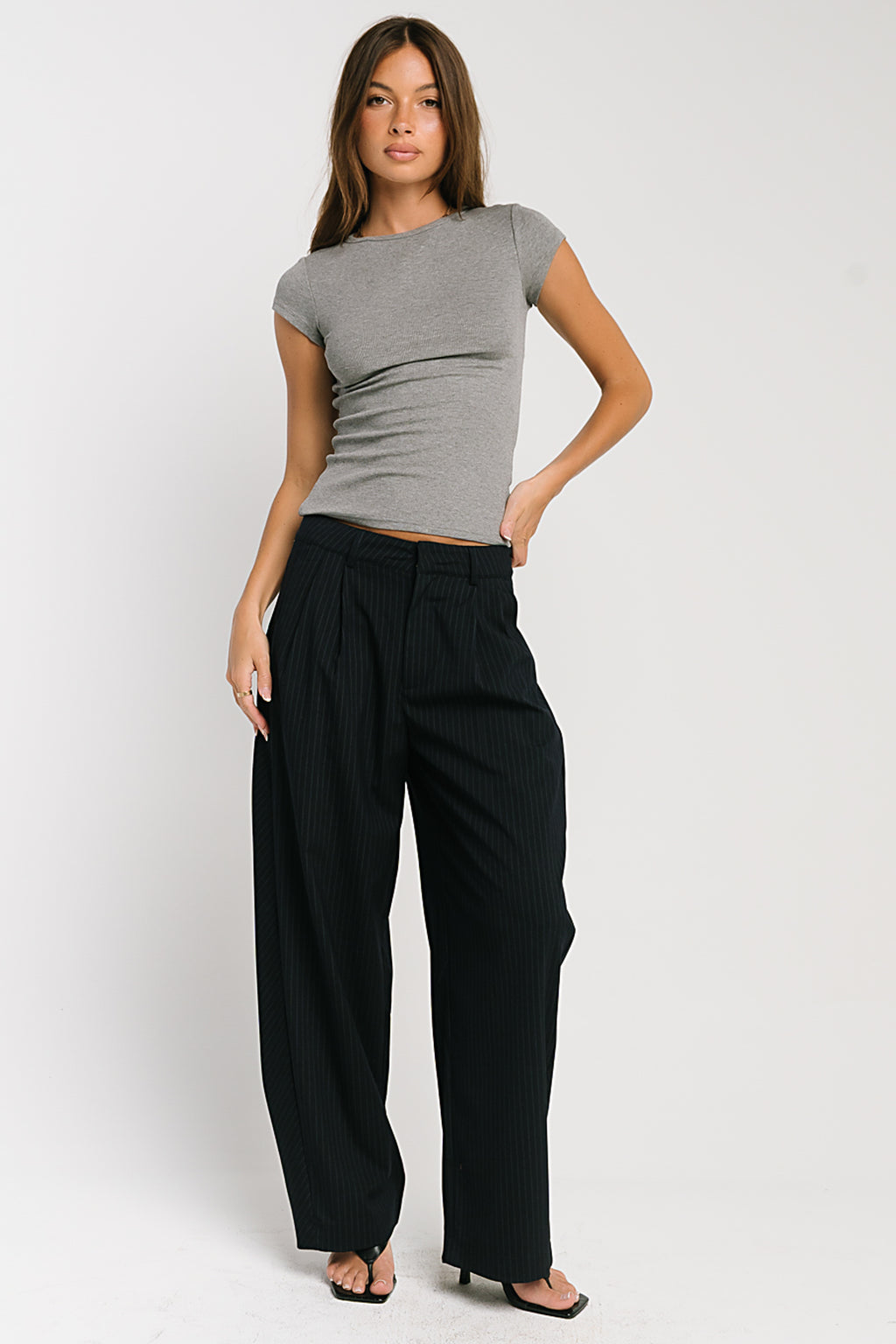 Tiffany Ribbed Tee in Heather Grey