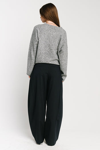 Kinsley Oversized Sweater in Grey