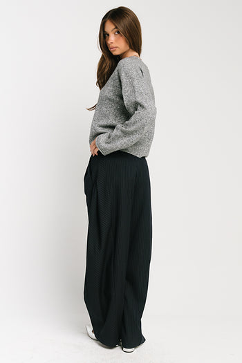 Kinsley Oversized Sweater in Grey