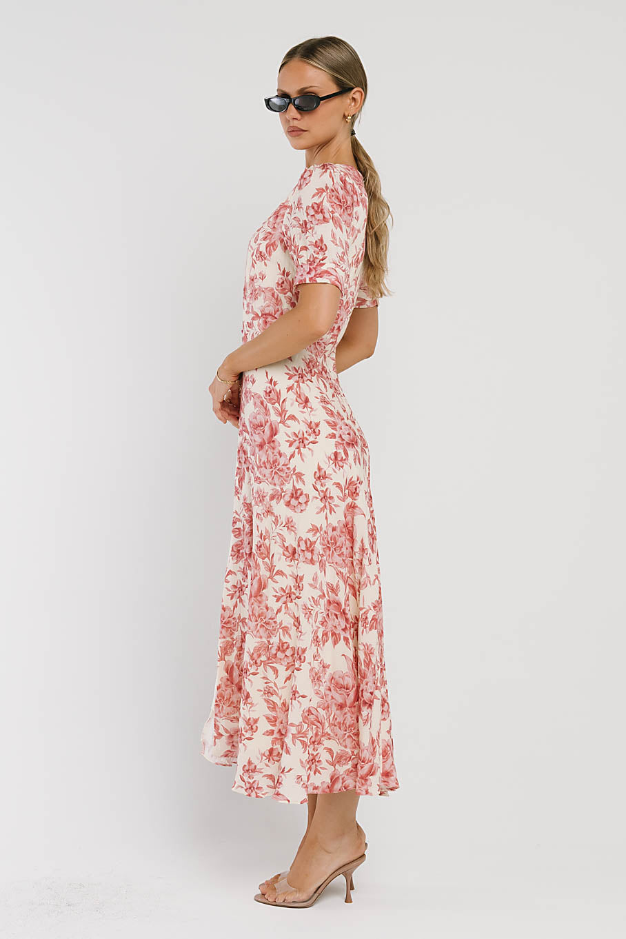 Lia Floral Midi Dress in Pink