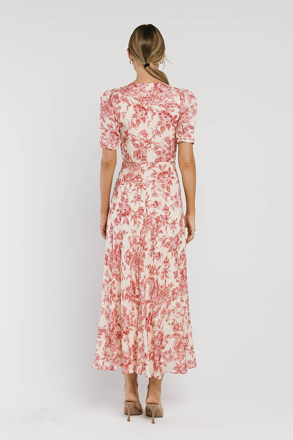 Lia Floral Midi Dress in Pink