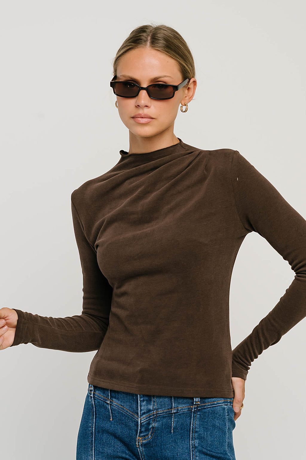 Alice Mock Neck Top in Brown