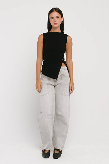 Lyla Mid Rise Barrel Jeans