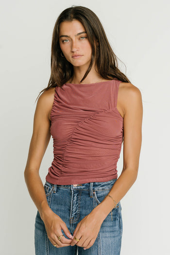 Melly Diagonal Ruched Top in Mauve