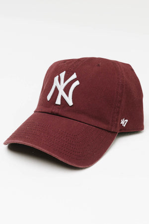 New York Yankees Baseball Cap in Maroon