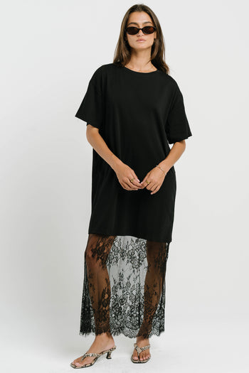 Tracie T-Shirt Dress in True Black