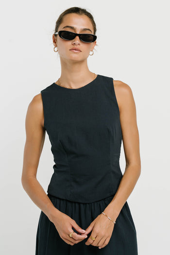 Laura Crinkle Tank in Navy