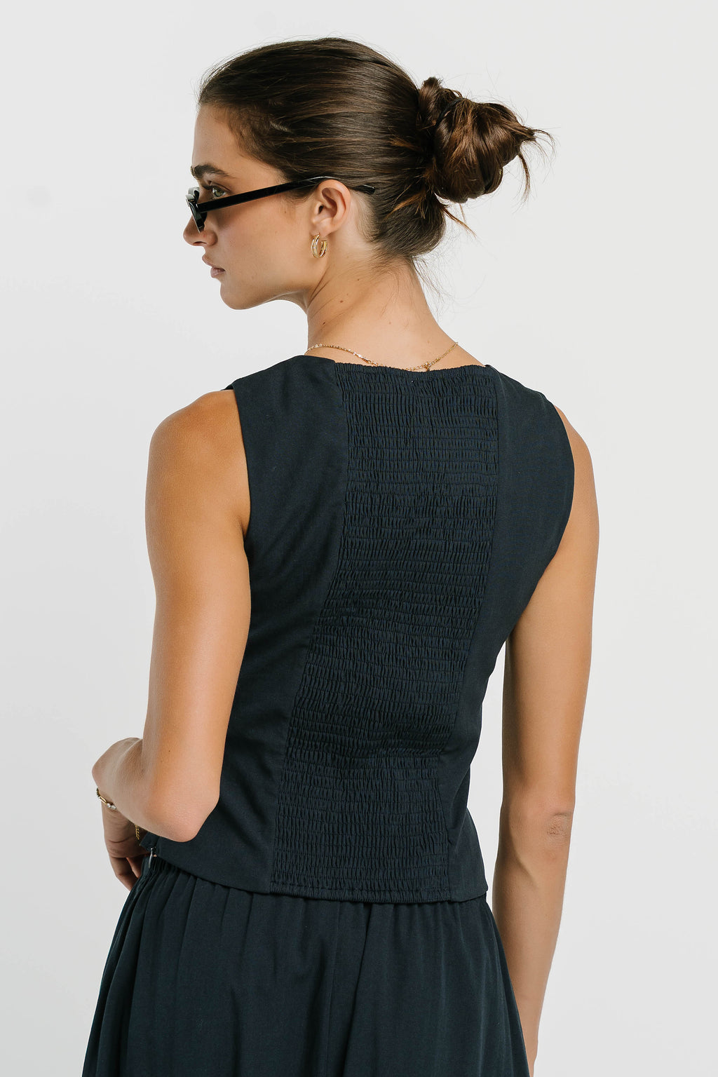 Laura Crinkle Tank in Navy