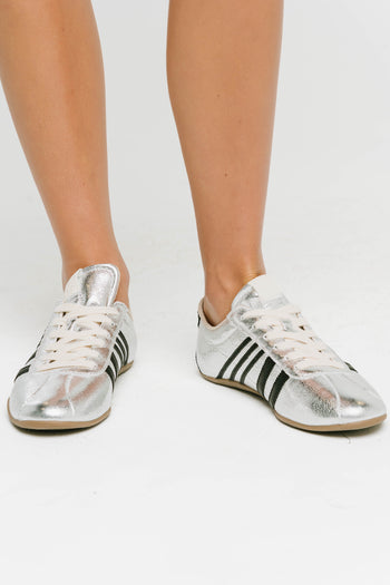 Paloma Retro Sneakers in Silver