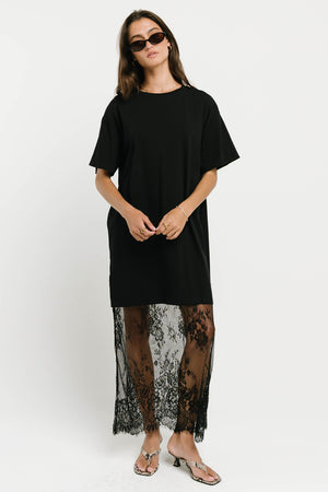 Tracie T-Shirt Dress in True Black