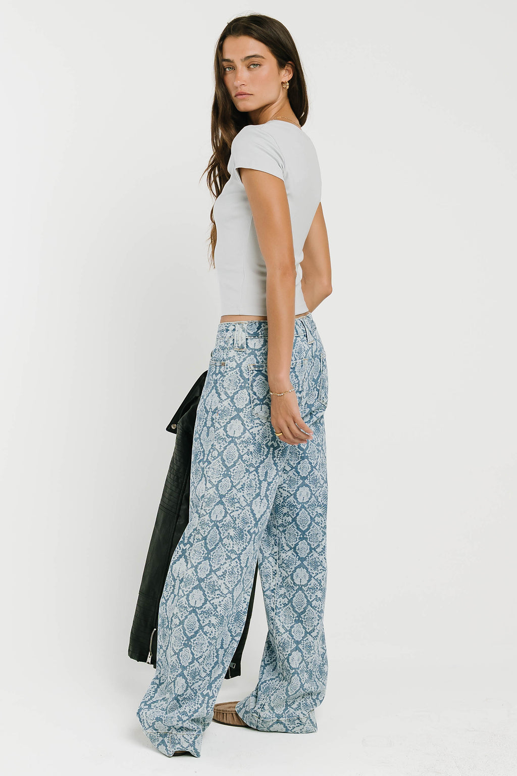 Lyra Mid Rise Wide Leg Jeans