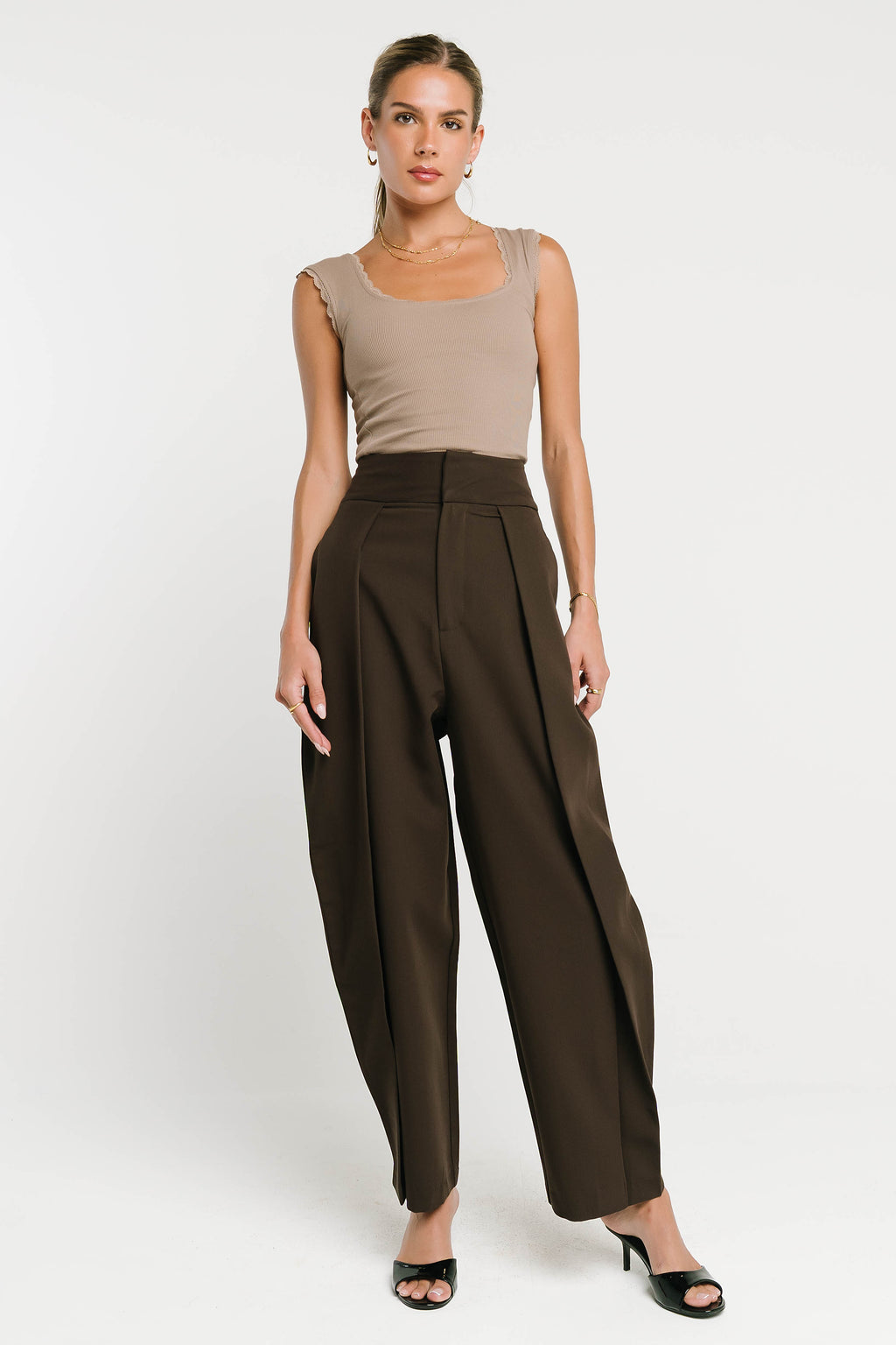 Sawyer Lace Trim Tank Top in Taupe
