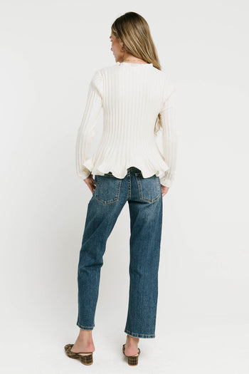 Reya Straight Leg Jeans in Dark Wash