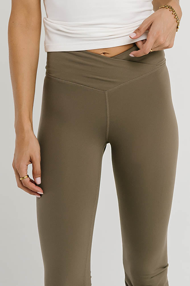 Bella Crossover Flare Leggings in Mocha