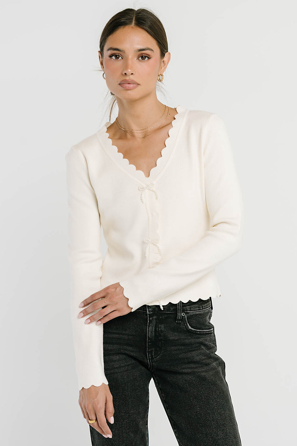 Suzy Scalloped Sweater in Ivory