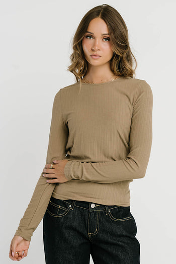 Marceline Textured Top in Taupe