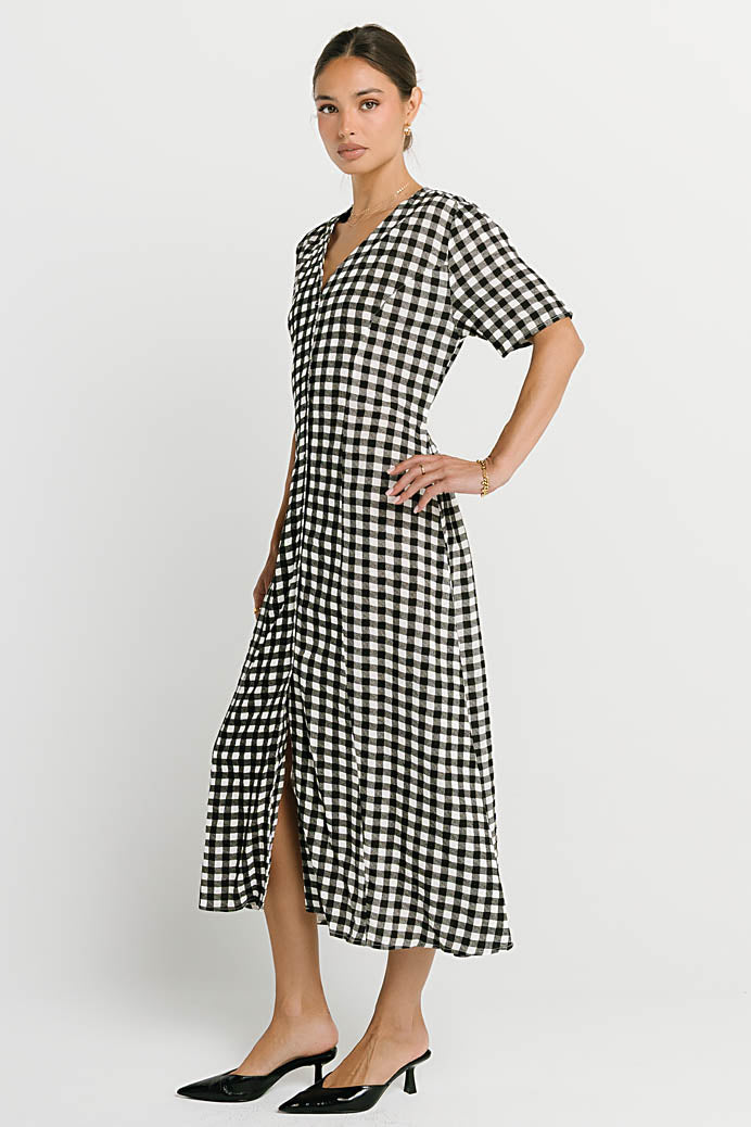 Lorie Maxi Dress in Black